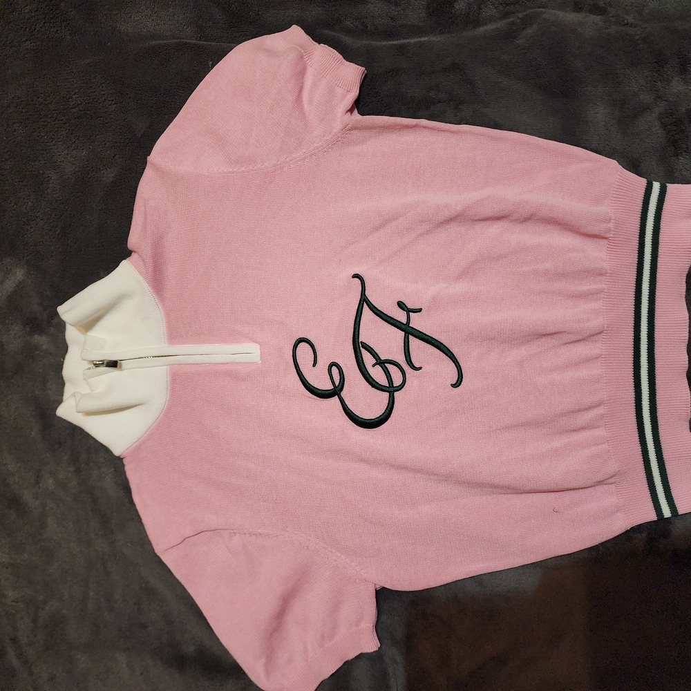 Pink Short Sleeve Sweater with Black Embroidery